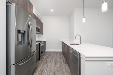 16 Laurel St unit 305, Everett, MA 02149 - photo 3