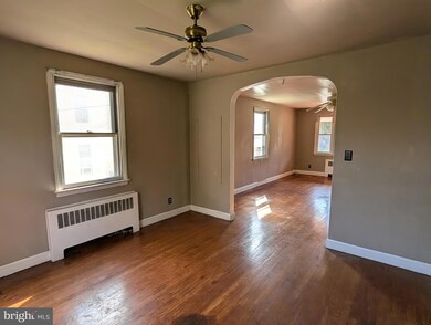 4302 Parkwood Ave, Baltimore, MD 21206 - photo 5