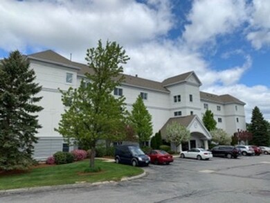 16 Mountain Laurels Dr unit U104, Nashua, NH 03062 - photo 2