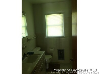 299 Decatur Dr, Fayetteville, NC 28303 - photo 6
