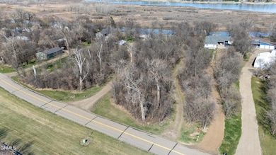 8460 Willow Rd N, Mandan, ND 58554 - photo 4