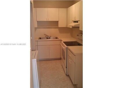15270 SW 80th St unit 15, Miami, FL 33193 - photo 5