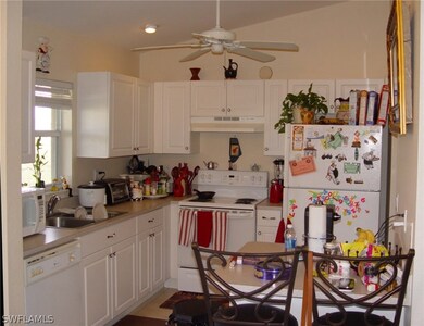 113 NW 14th St, Cape Coral, FL 33993 - photo 4