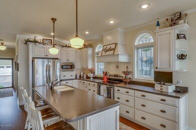 33197 Lakeview Ave Eau Claire-large-014-