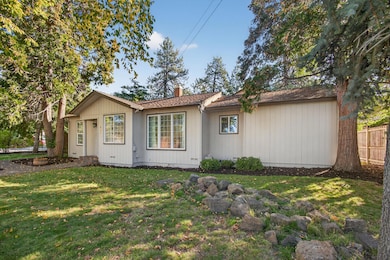 1532 NE 9th St, Bend, OR 97701 - photo 4