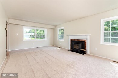 12644 Heming Ln, Bowie, MD 20716 - photo 5