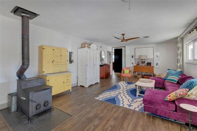 6424 Burnt Acres Ct, Crozet, VA 22932 - photo 7