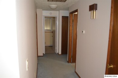 4905 SW Butternut Place, Aloha, OR 97078 - photo 5