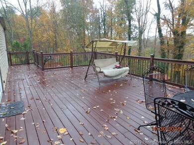 Can't you just imagine yourself sitting on this de