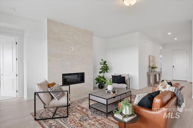 8716 S Wingspread Way, Meridian, ID 83642 - photo 7