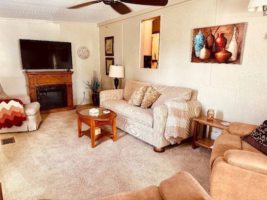 5601 Cypress Gardens Rd unit M14B, Winter Haven, FL 33884 - photo 3