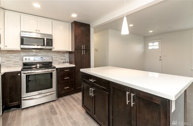 1712 S 244th St, Des Moines, WA 98198 - photo 2