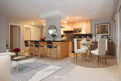 3204 81st Place SE unit 303, Mercer Island, WA 98040 - photo 3