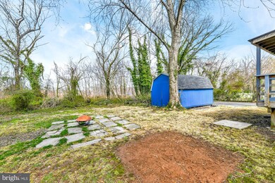 2730 Arbutus Ave, Halethorpe, MD 21227 - photo 5