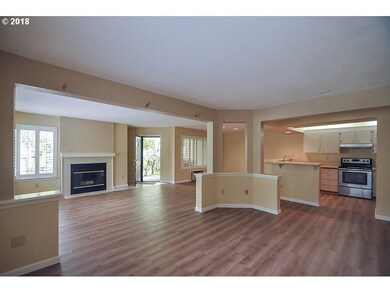 5064 Foothills Dr unit F, Lake Oswego, OR 97034 - photo 4