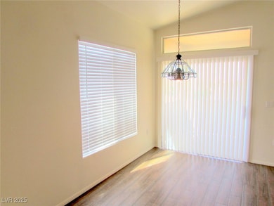 2305 W Horizon Ridge Pkwy unit 1422, Henderson, NV 89052 - photo 4