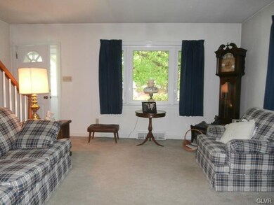 5084 Mill Rd, Emmaus, PA 18049 - photo 4