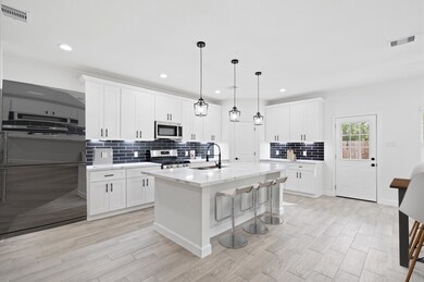 1073 Saint Clair St, Houston, TX 77088 - photo 6