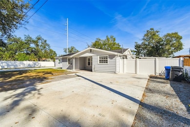 6817 N Sterling Ave, Tampa, FL 33614 - photo 2