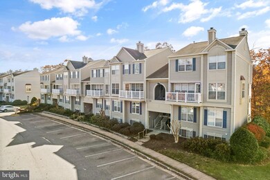 9284 Cardinal Forest Ln unit 101, Lorton, VA 22079 - photo 2