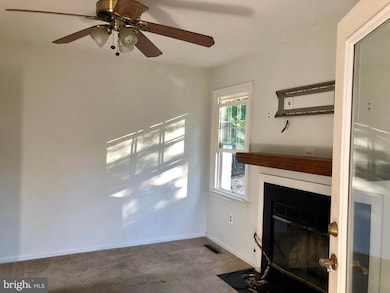 5 Lilac Ct, Newark, DE 19702 - photo 5