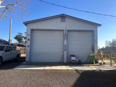 4910 E Zeering Rd, Denair, CA 95316 - photo 2