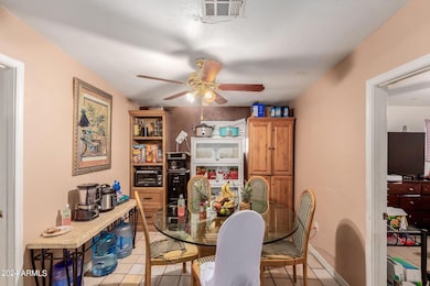 1812 S 28th Dr, Phoenix, AZ 85009 - photo 7