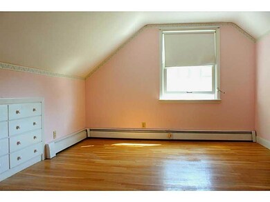 48 Sumach Ave, Riverside, RI 02915 - photo 4