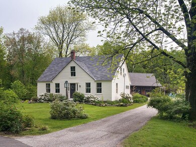 135 Hodsdon Rd, Pownal, ME 04069 - photo 2