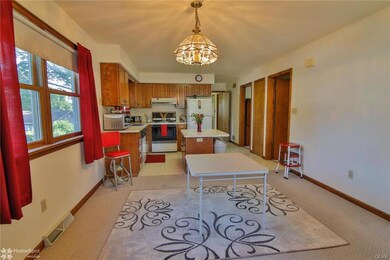 617 E Main St, Macungie, PA 18062 - photo 6