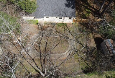 821 821 Haden, Tyler, TX 75701 - photo 2