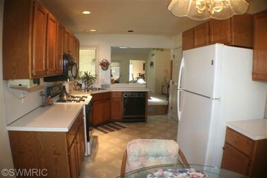 2031 Tall Meadow St NE unit 16, Grand Rapids, MI 49505 - photo 6