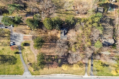 2760 Troy-Schenectady Rd, Niskayuna, NY 12309 - photo 5