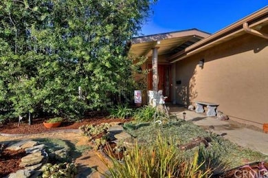 246 Bowling Green Dr, Costa Mesa, CA 92626 - photo 5