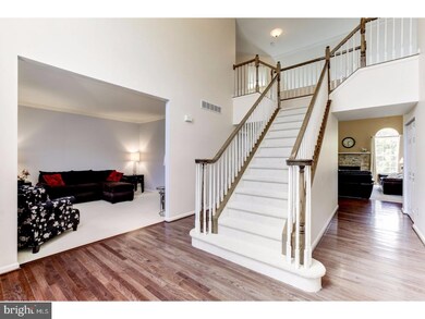 1004 Creekview Dr, Pennsburg, PA 18073 - photo 3