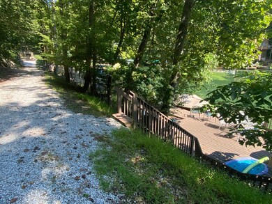 1047 Taos Ln, Hide A Way Hills, OH 43107 - photo 6