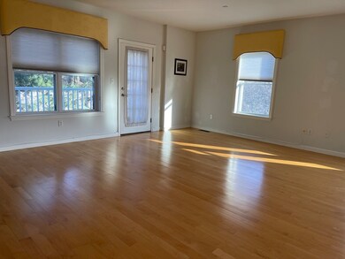 400 Cross St unit 406, Winchester, MA 01890 - photo 4