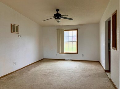 10371 E State Road 8, Knox, IN 46534 - photo 4