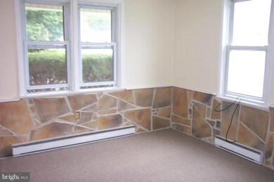 7856 Mentzer Gap Rd, Waynesboro, PA 17268 - photo 4