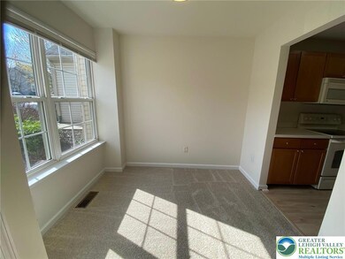 1064 Timberidge Ln, Allentown, PA 18106 - photo 2