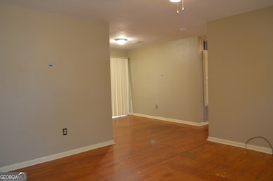 102 Williams St, Warner Robins, GA 31093 - photo 3