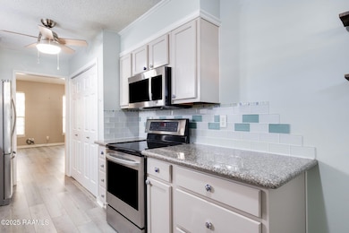 6-web-or-mls-203 Long Plantation Blvd B-