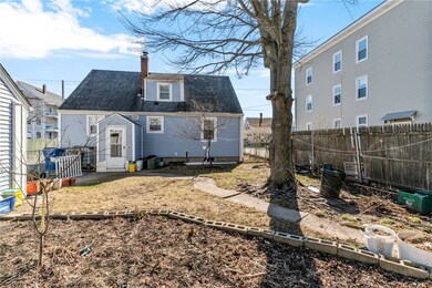 210 Benefit St, Pawtucket, RI 02861 - photo 4