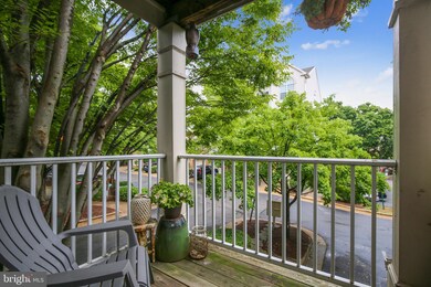 4679 Longstreet Ln unit 101, Alexandria, VA 22311 - photo 4