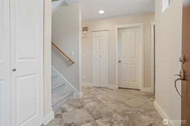 Lakes Village unit 211, Bellevue, WA 98005 - photo 2