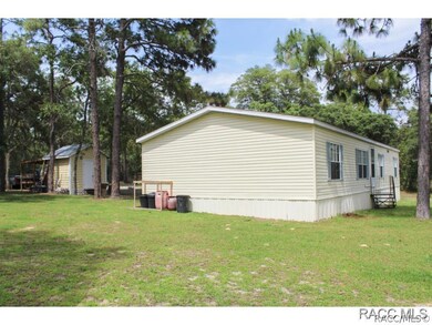1932 N Watkins Pt  Inverness,