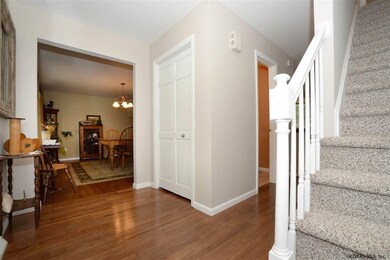 1517 Maple Crest Dr, Castleton-On-hudson, NY 12033 - photo 5