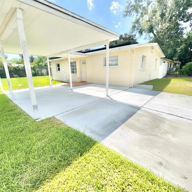 1310 Pleasantview Dr, Apopka, FL 32703 - photo 2