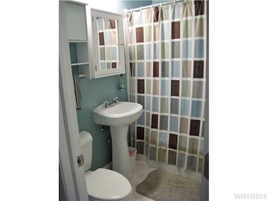 262 Homestead Dr, North Tonawanda, NY 14120 - photo 7