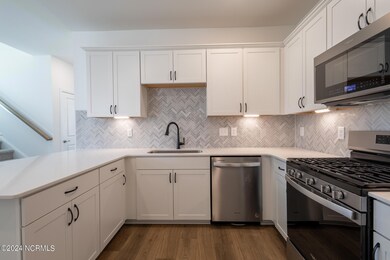 139 Caulfield Rd, Aberdeen, NC 28315 - photo 4